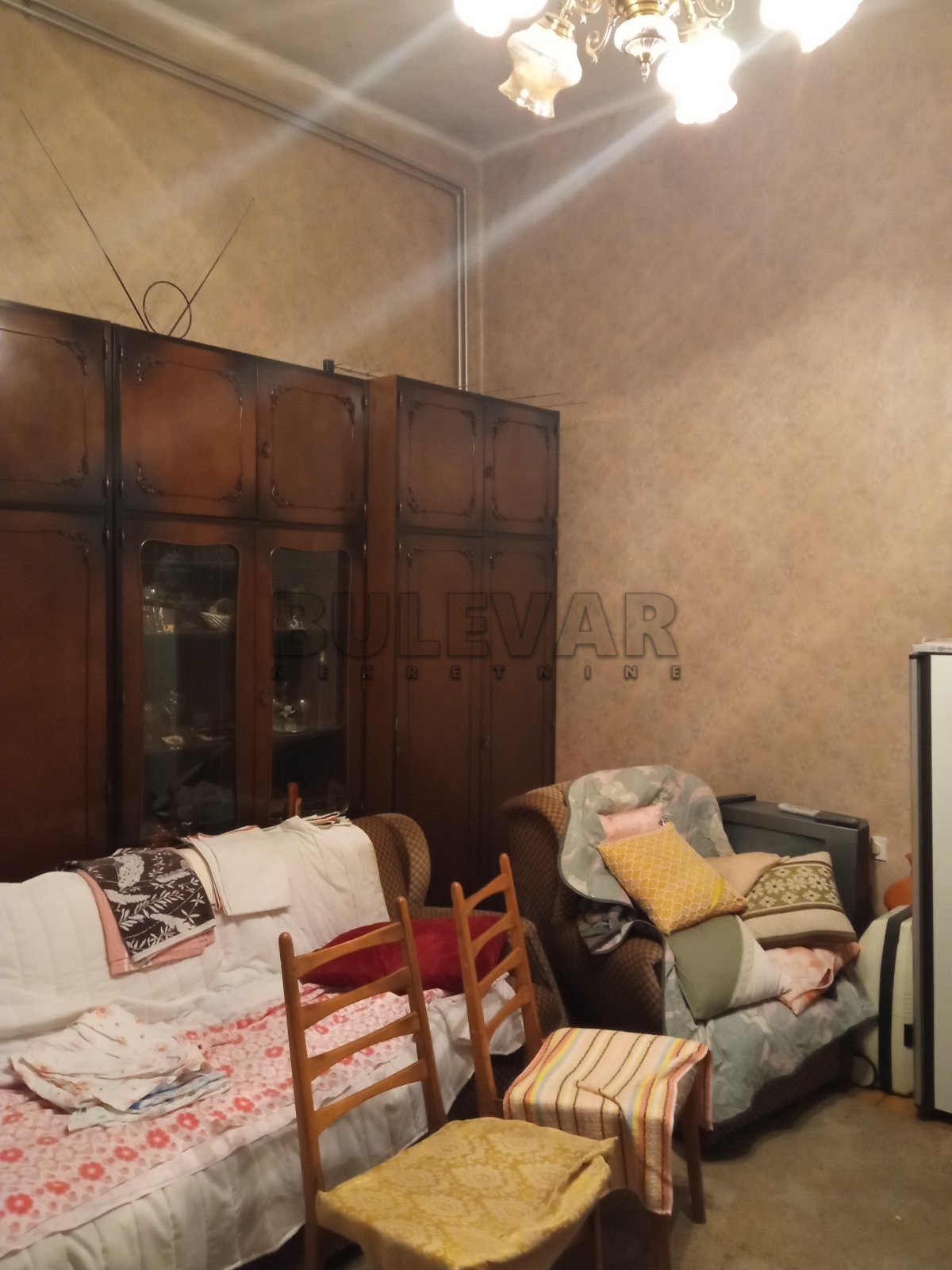 Izdavanje - stan u Kragujevcu, naselje Mala Vaga, 48 m2,