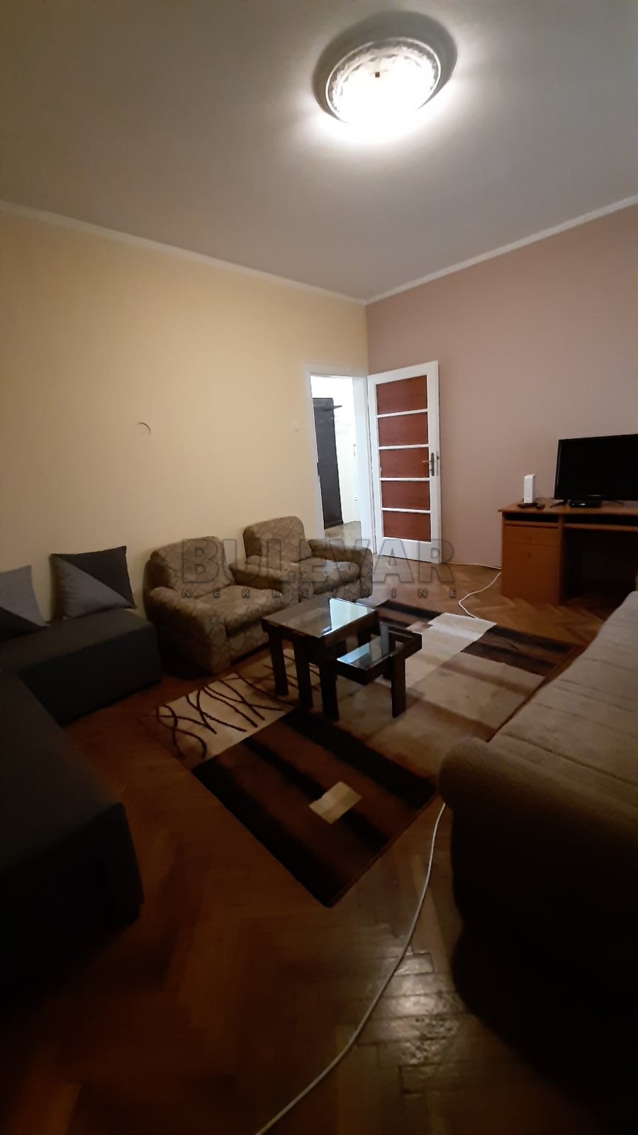 Na prodaju stan, centar 58.3 m2 - Centar - 58.30m² - 120.000€