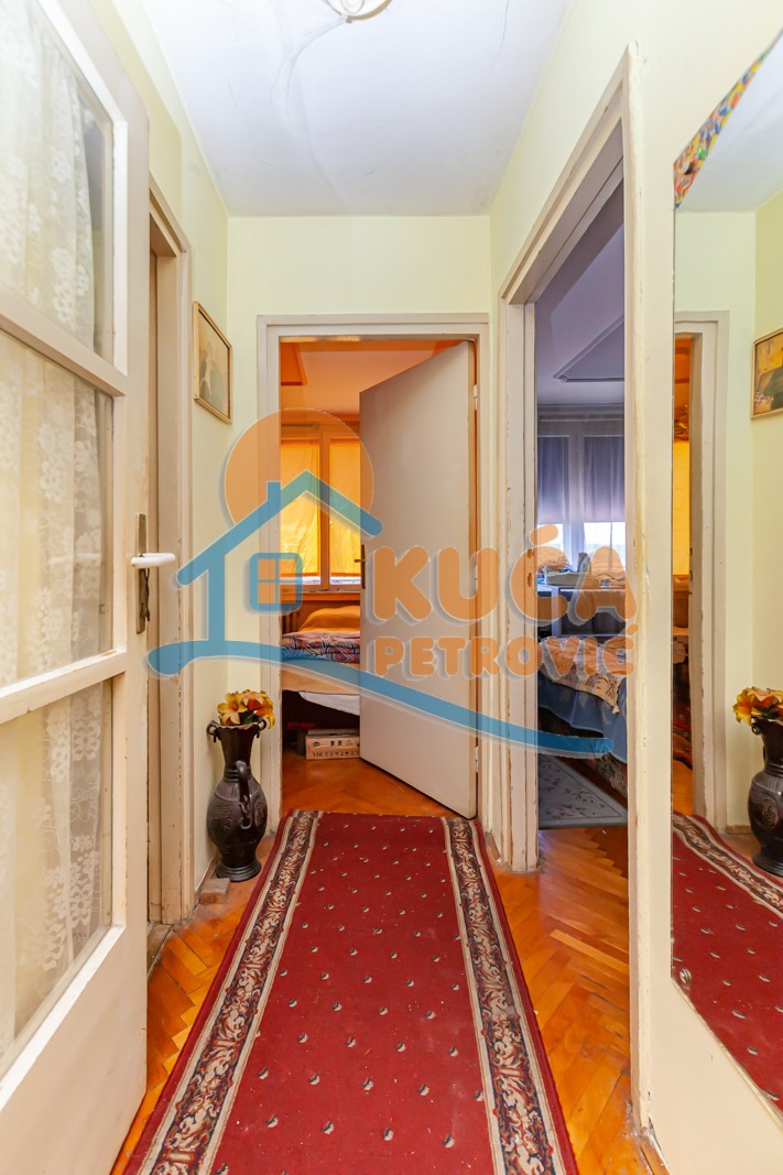 Dvoiposoban stan Centar 59m², 12 sprat — slika 12