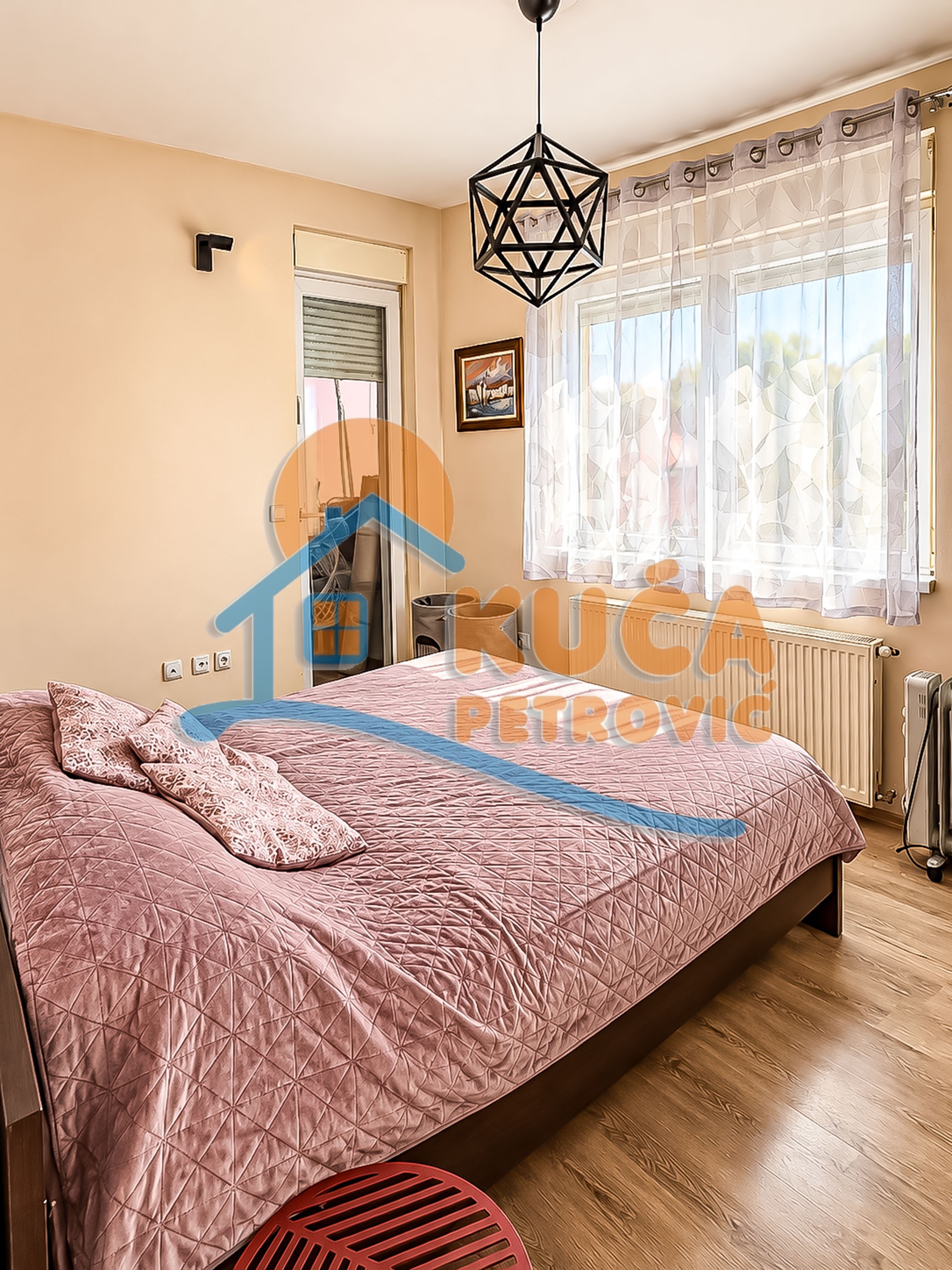 Dvoiposoban stan Vojna bolnica 48m², 2 sprat — slika 7