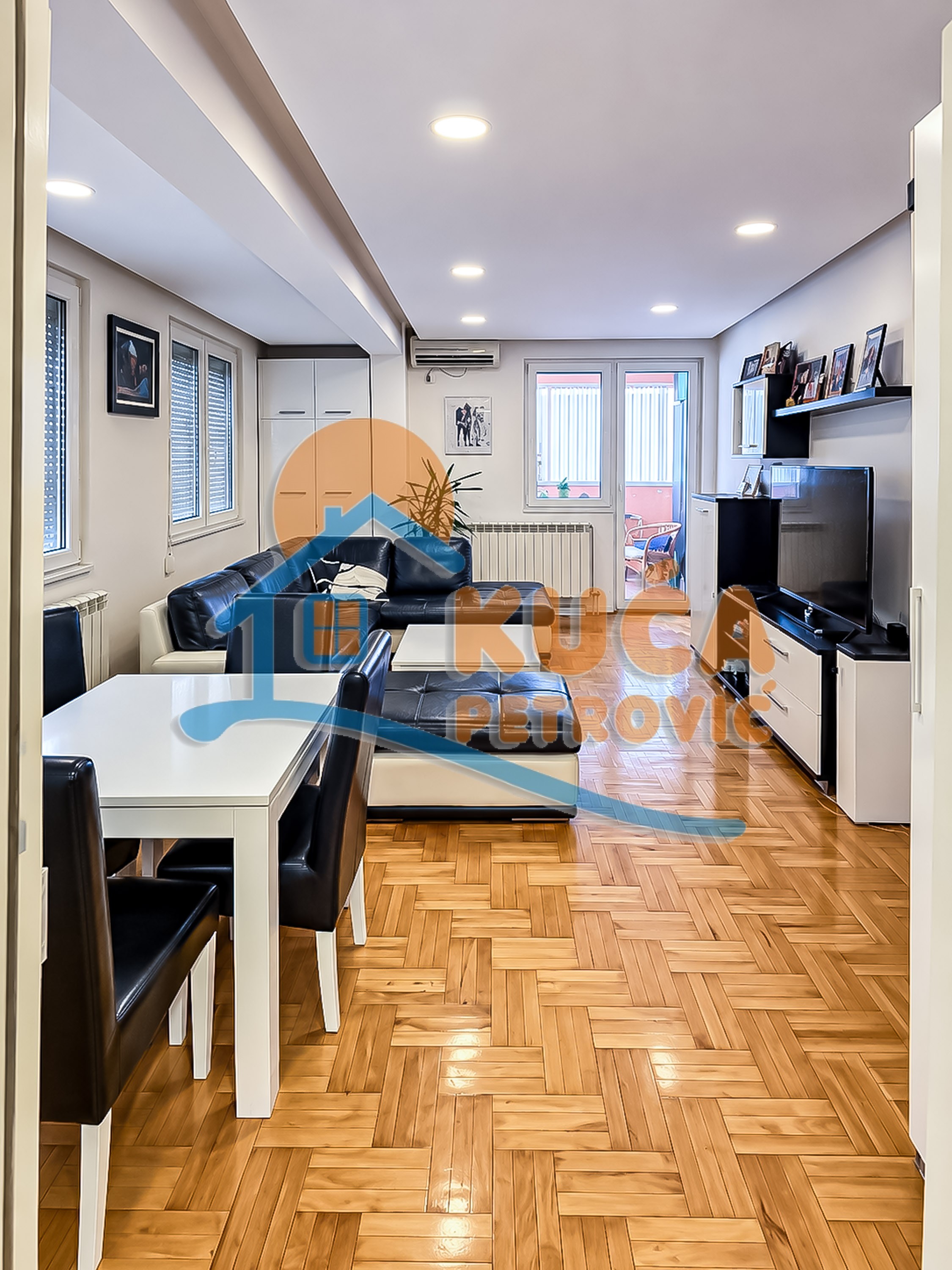 Trosoban stan Filozofski fakultet 73m², 4 sprat — slika 2