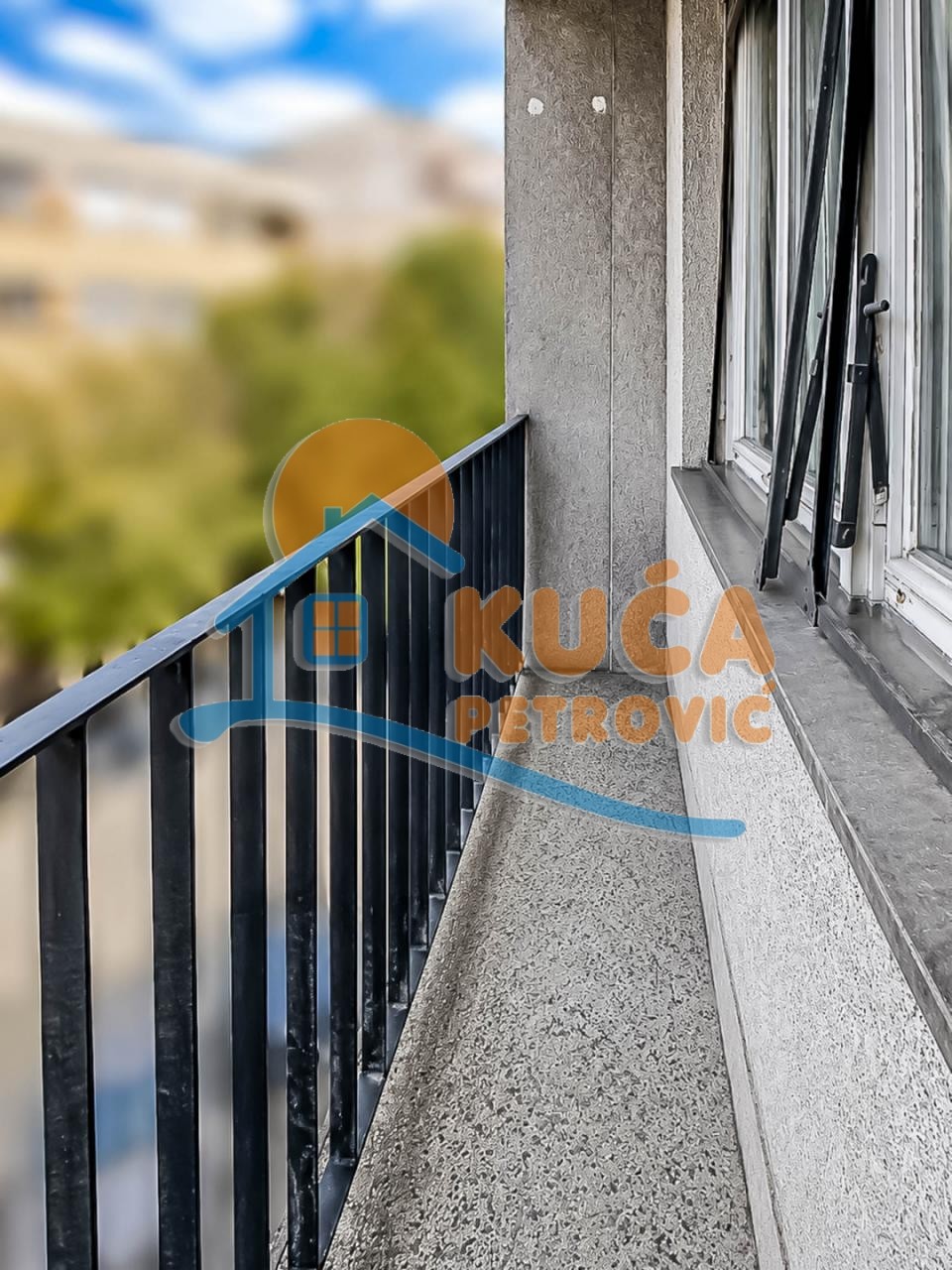 Trosoban stan Pravni fakultet 75m², 2 sprat — slika 8