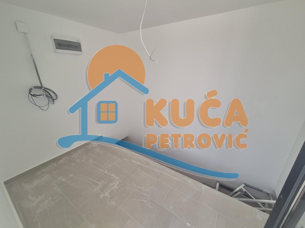 Višesoban stan Centar 238m², 5 sprat — slika 14