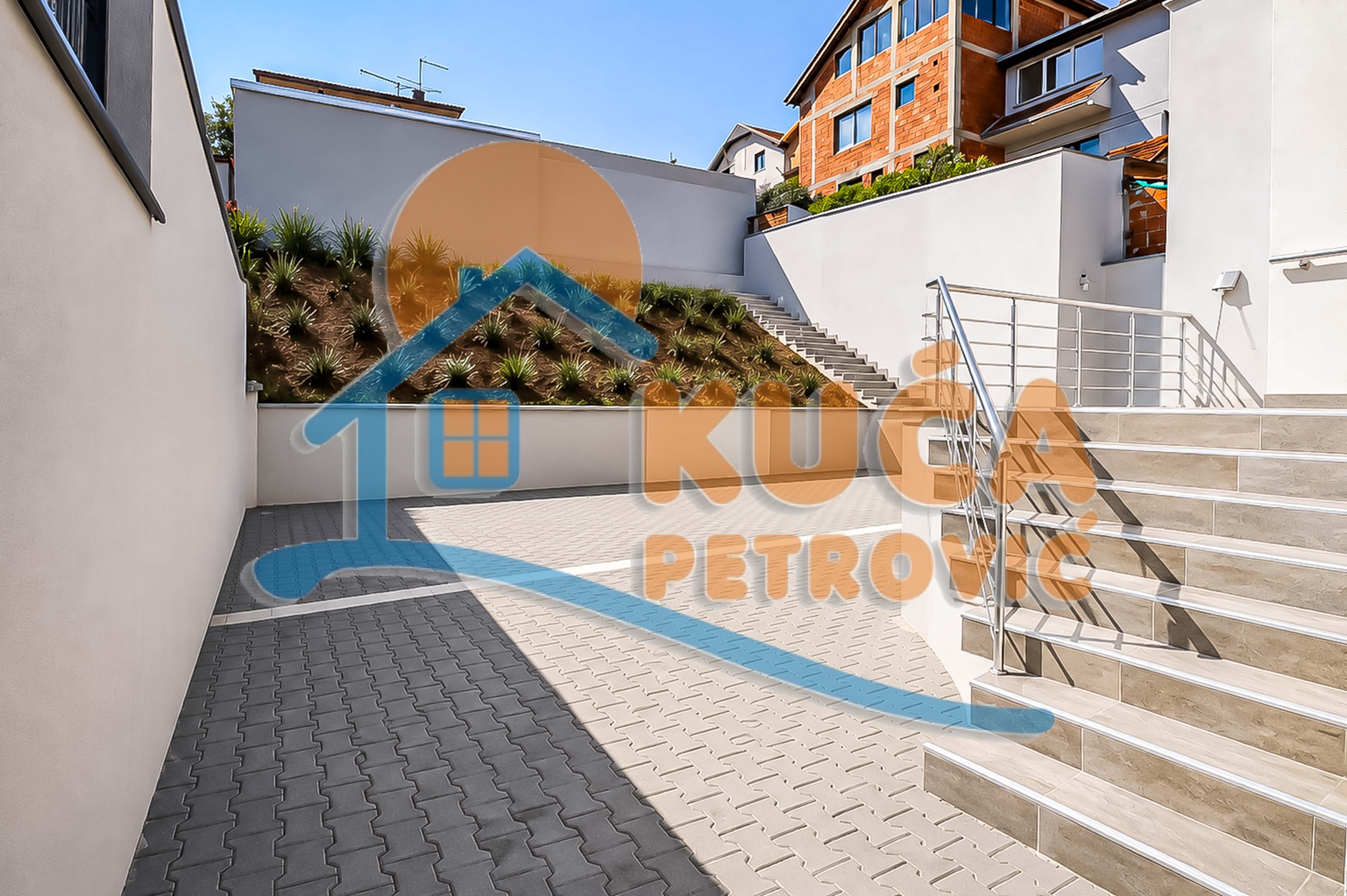 Dvoiposoban stan Bubanj 130m², 0 sprat — slika 14