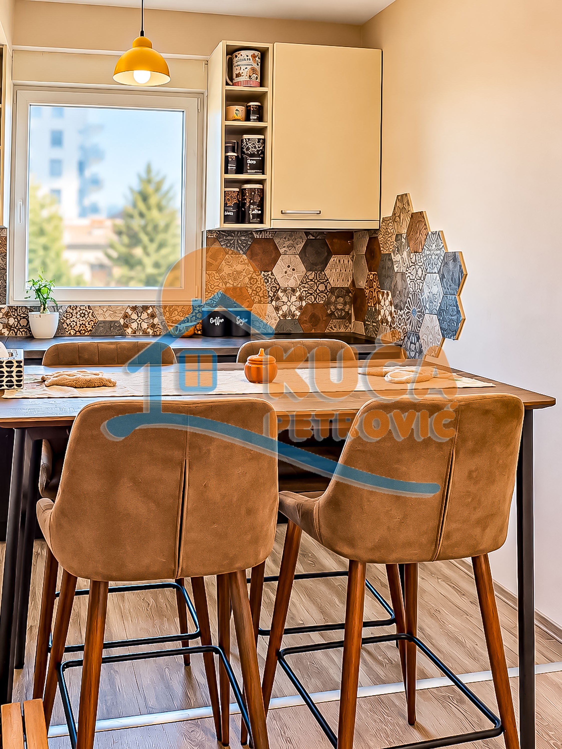 Dvoiposoban stan Vojna bolnica 48m², 2 sprat — slika 3