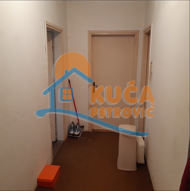 Dvoiposoban stan Bubanj 63m², 3 sprat — slika 2