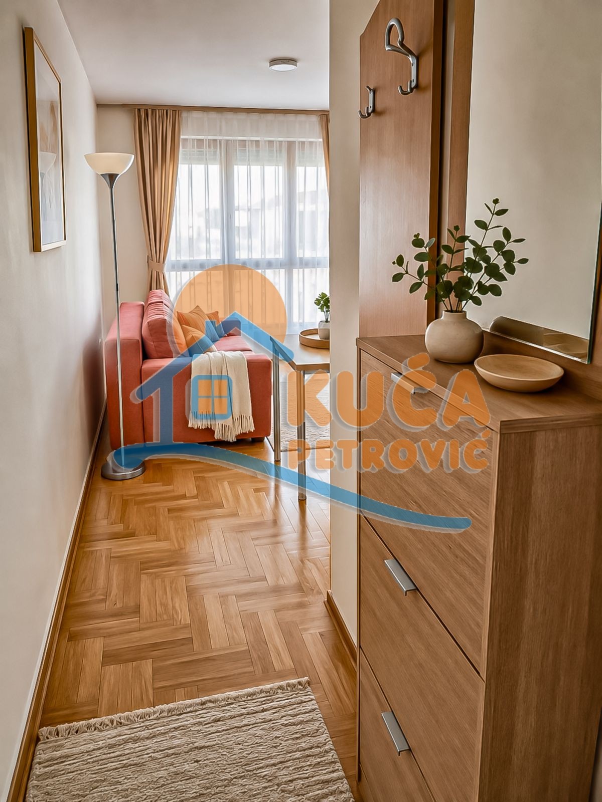 Izdaje se odlična garsonjera u Duvaništu, 26m2