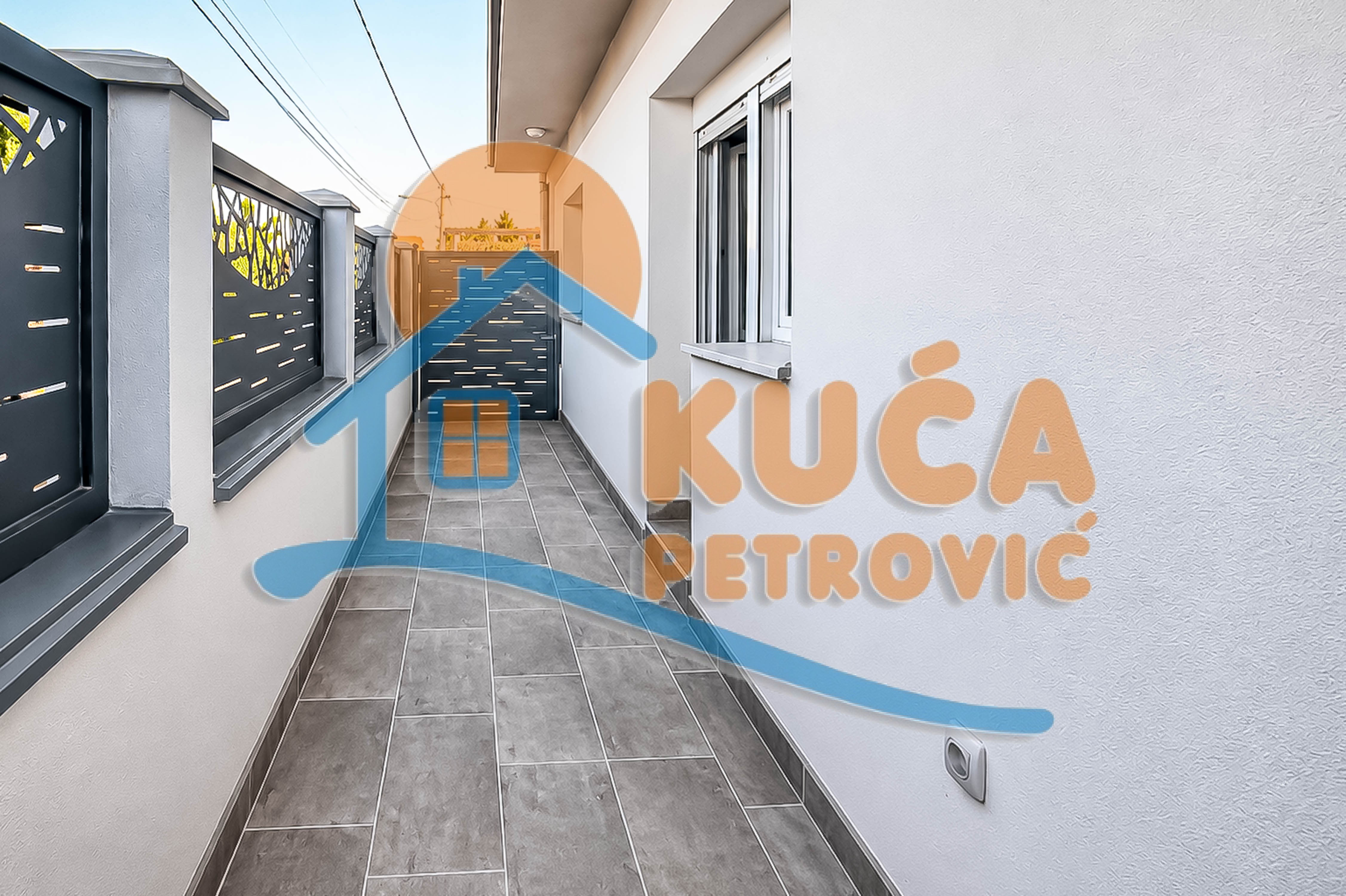 Dvoiposoban stan Bubanj 130m², 0 sprat — slika 13