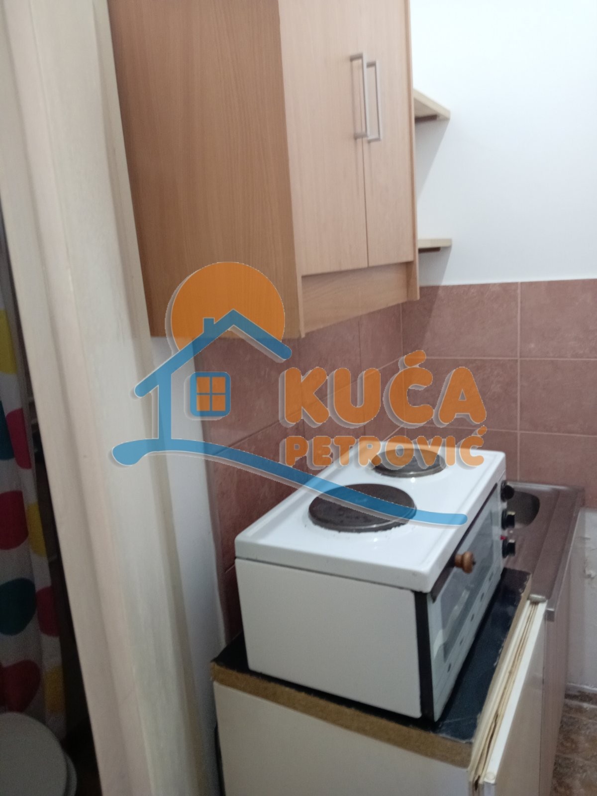 Izdaje se garsonjera kod Tehničkih fakulteta, 25m2!