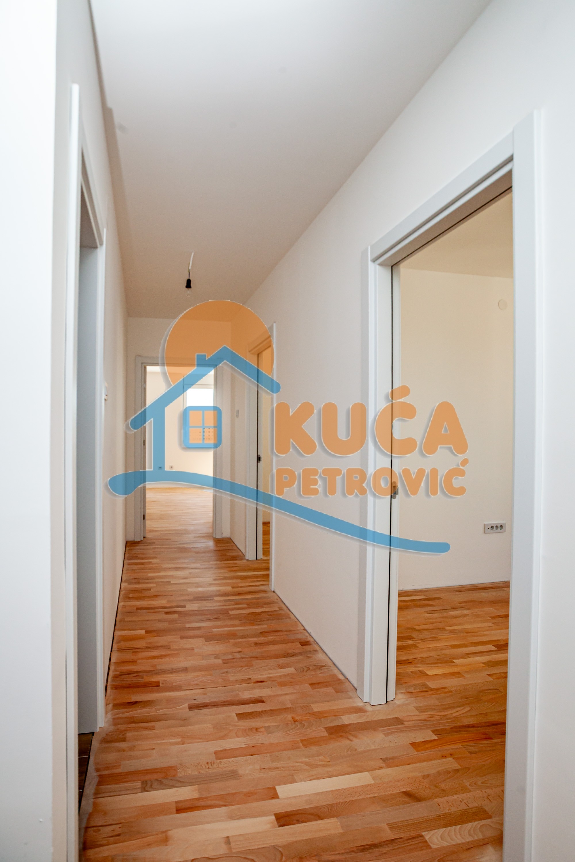 Troiposoban stan Pantelej(Niš) 76,5m², 3 sprat — slika 8