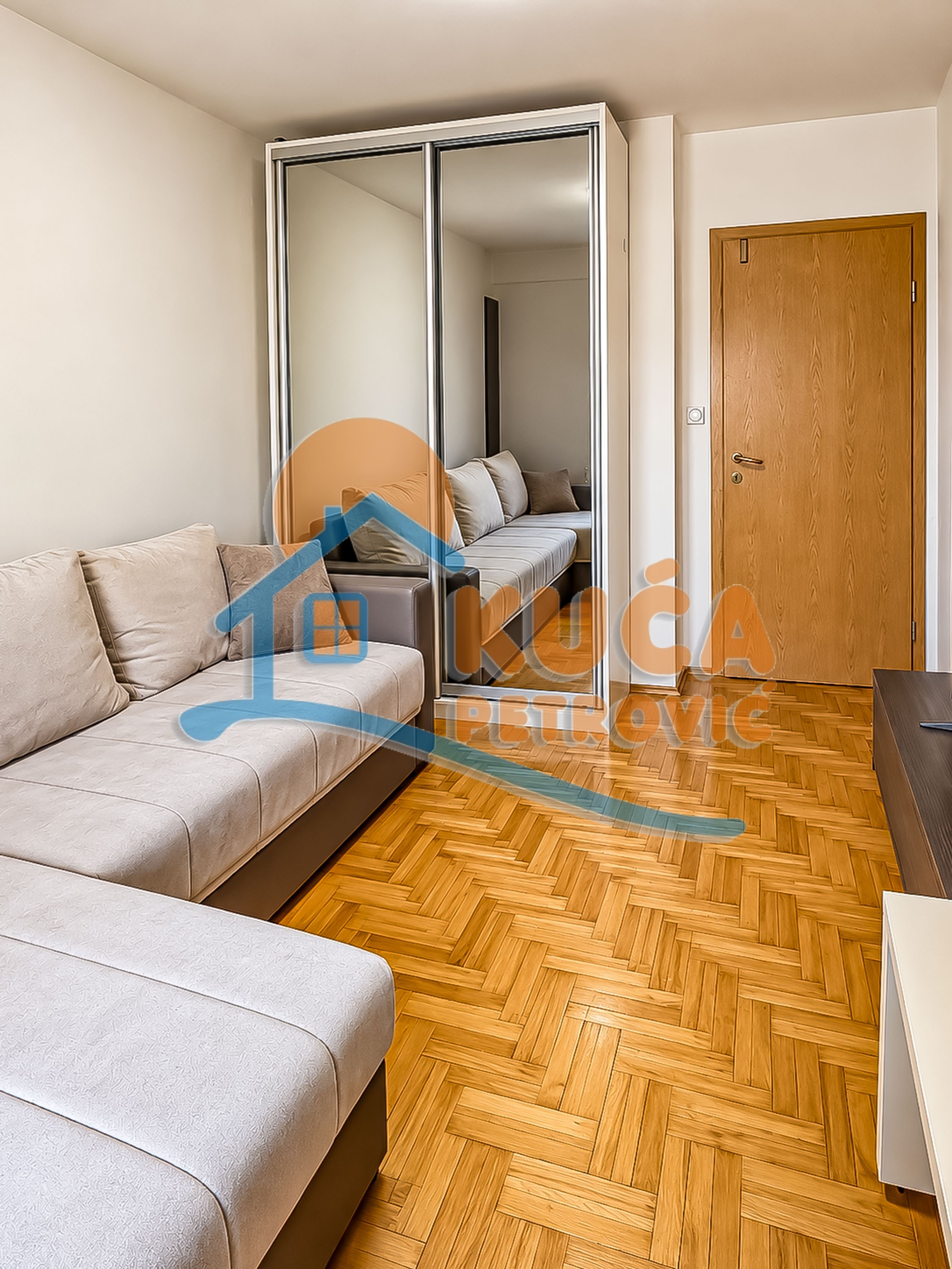 Trosoban stan Filozofski fakultet 73m², 4 sprat — slika 4
