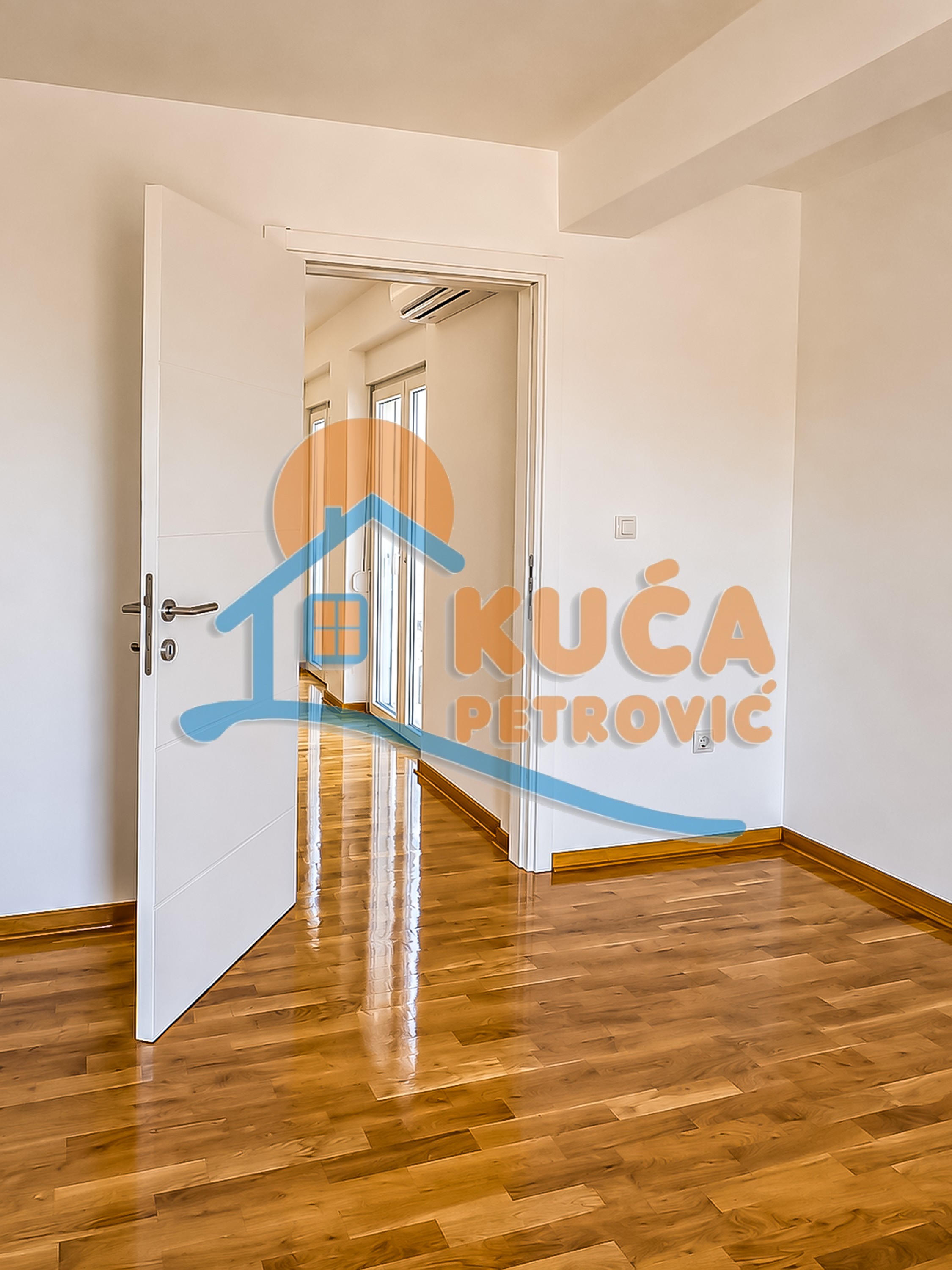 Jednoiposoban stan Kalač brdo 49m², 3 sprat — slika 8