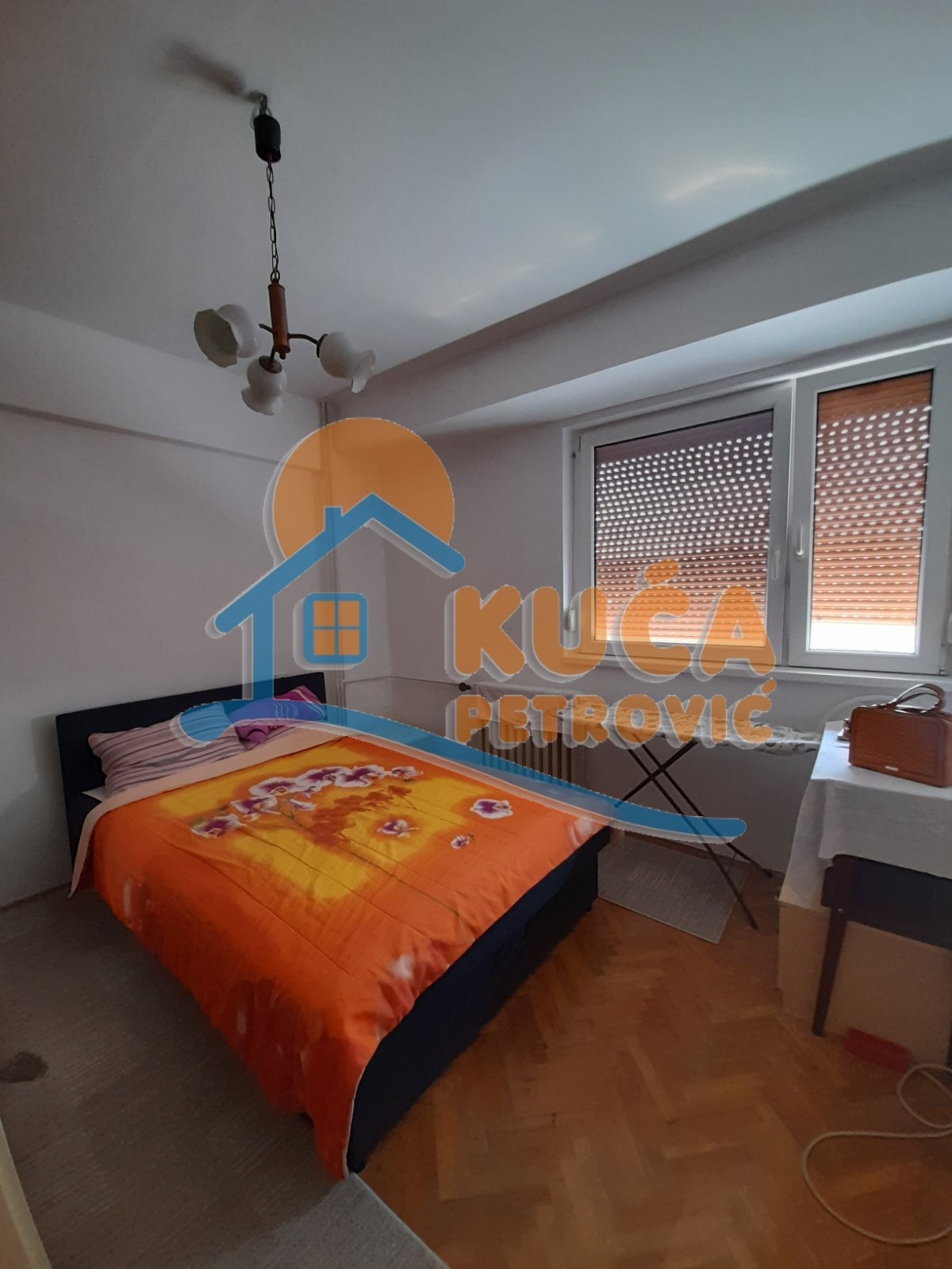 Trosoban stan,61m2,na Obilićevom vencu - Centar - 61.00m² - 300€