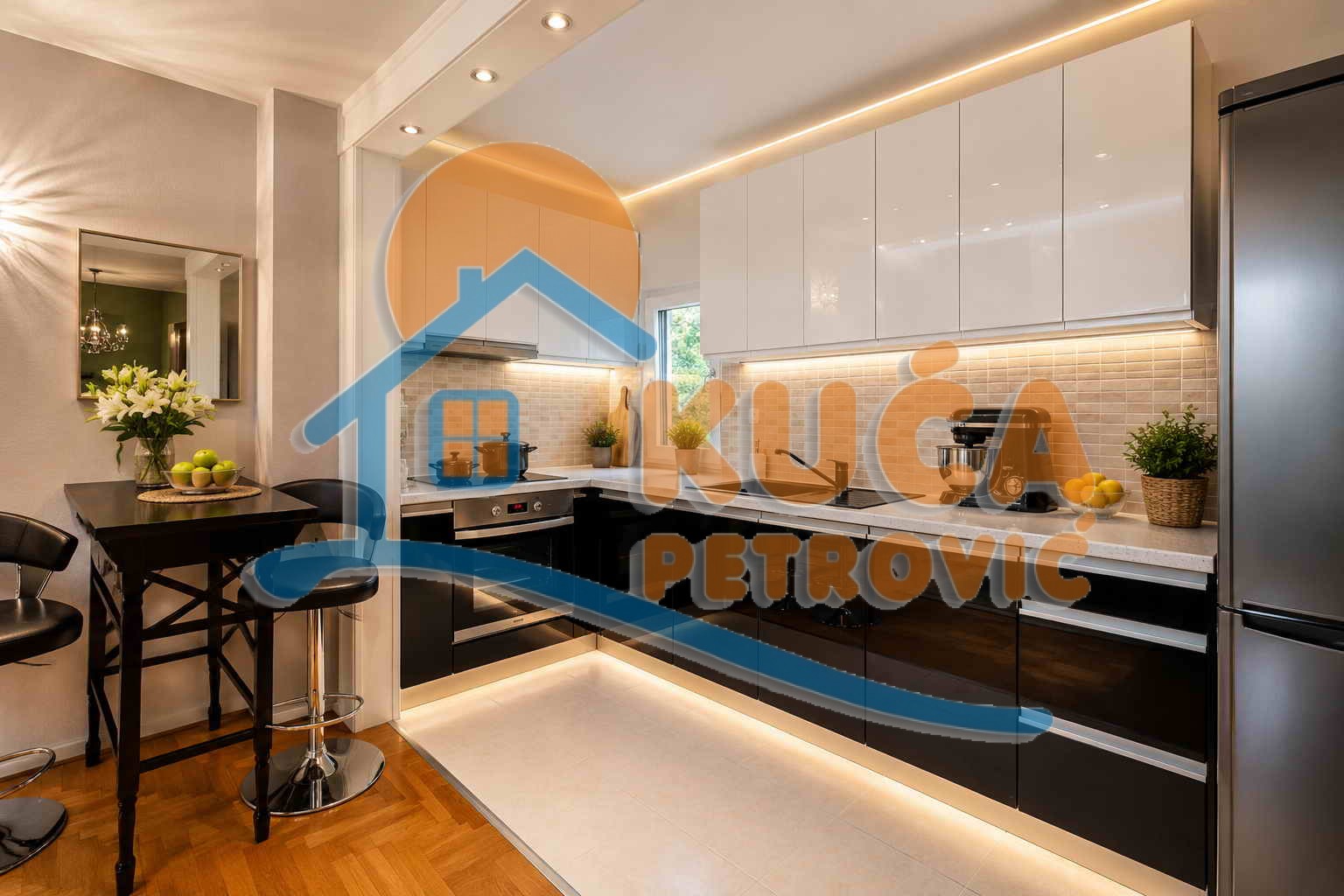 Trosoban stan Pravni fakultet 86m², 2 sprat — slika 6