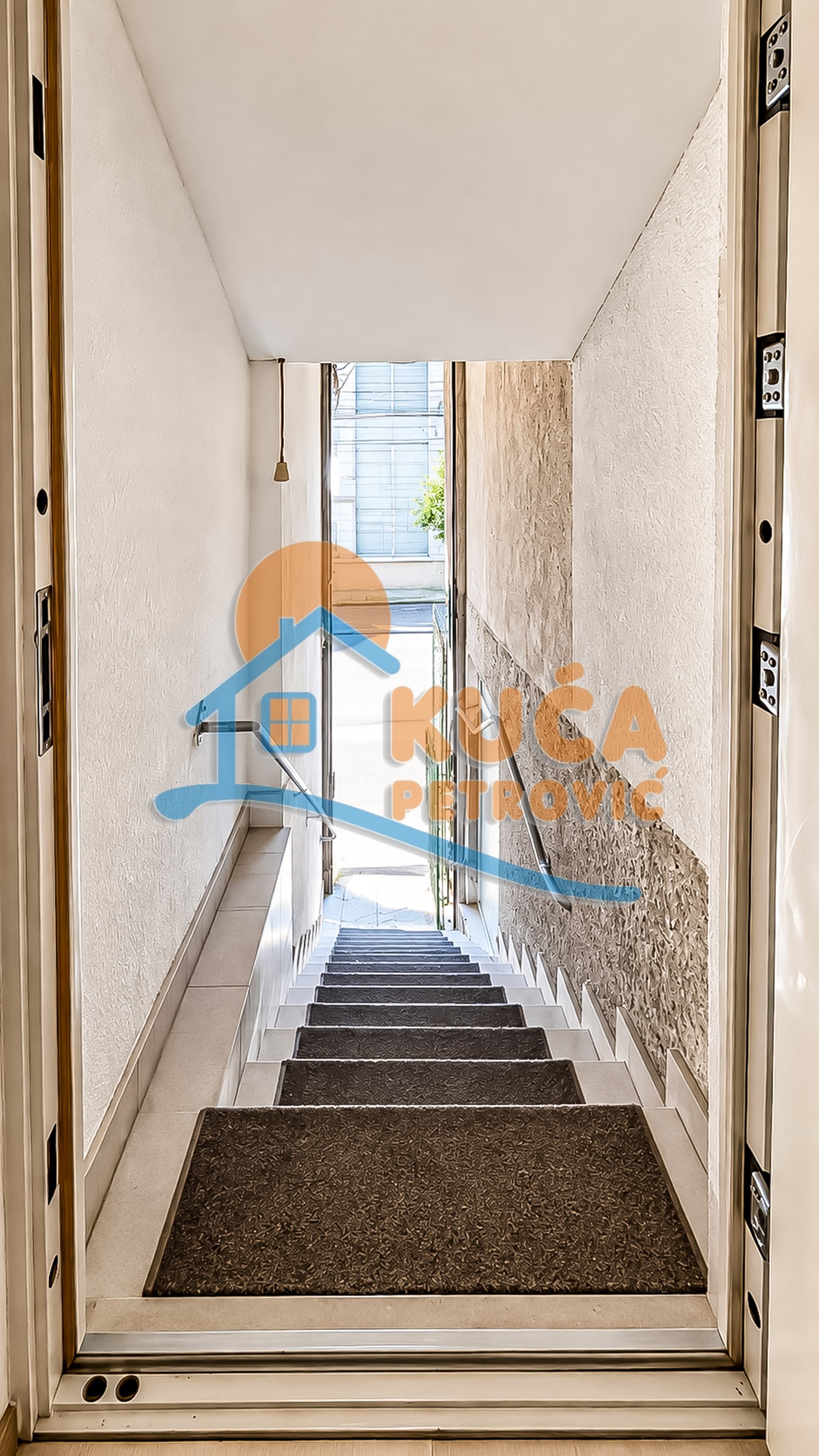 Trosoban stan Crveni pevac 51,14m², 1 sprat — slika 13