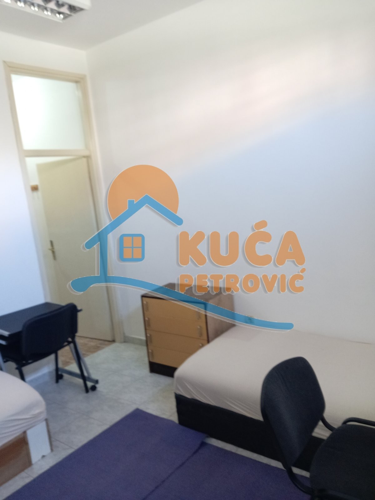 Izdaje se garsonjera kod Tehničkih fakulteta, 25m2!