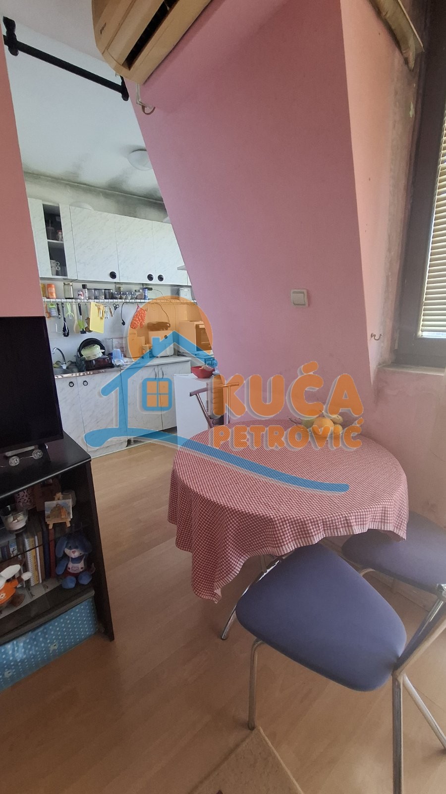 Garsonjera Staro groblje 28m², 4 sprat — slika 5