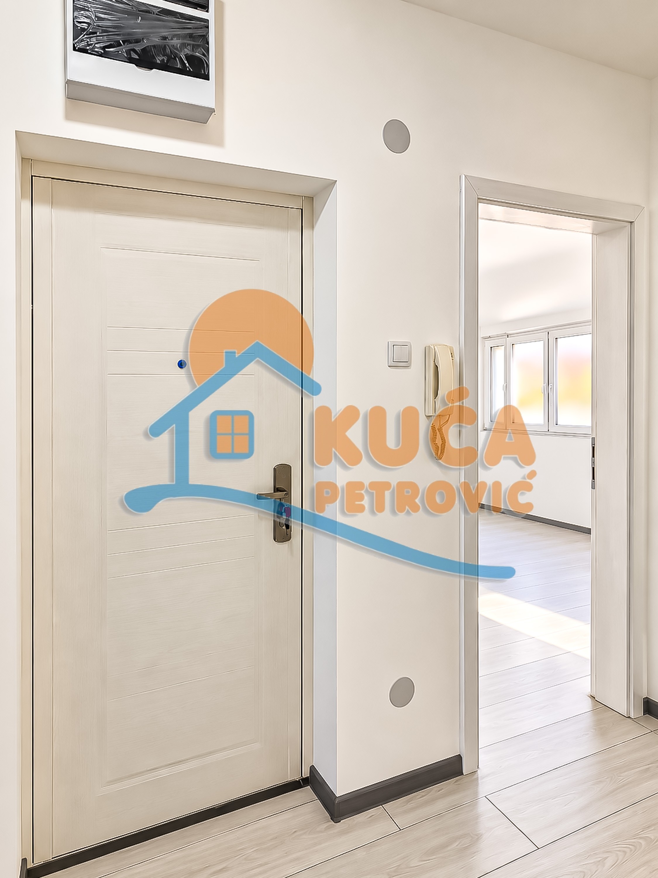 Dvosoban stan Durlan 67m², 5 sprat — slika 12