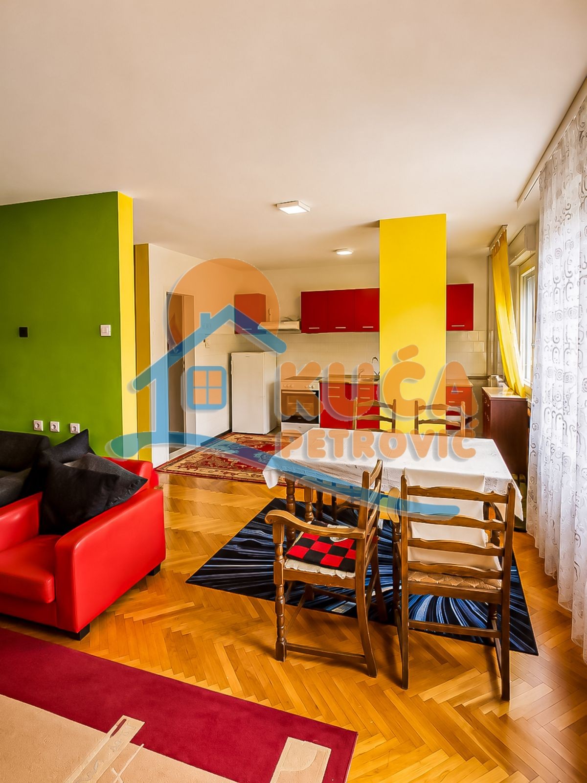 Trosoban stan Pravni fakultet 75m², 2 sprat — slika 3
