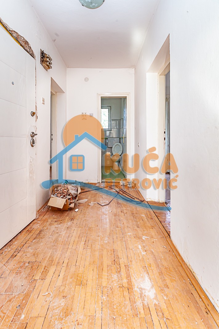 Troiposoban stan Ćele kula 80m², 2 sprat — slika 7