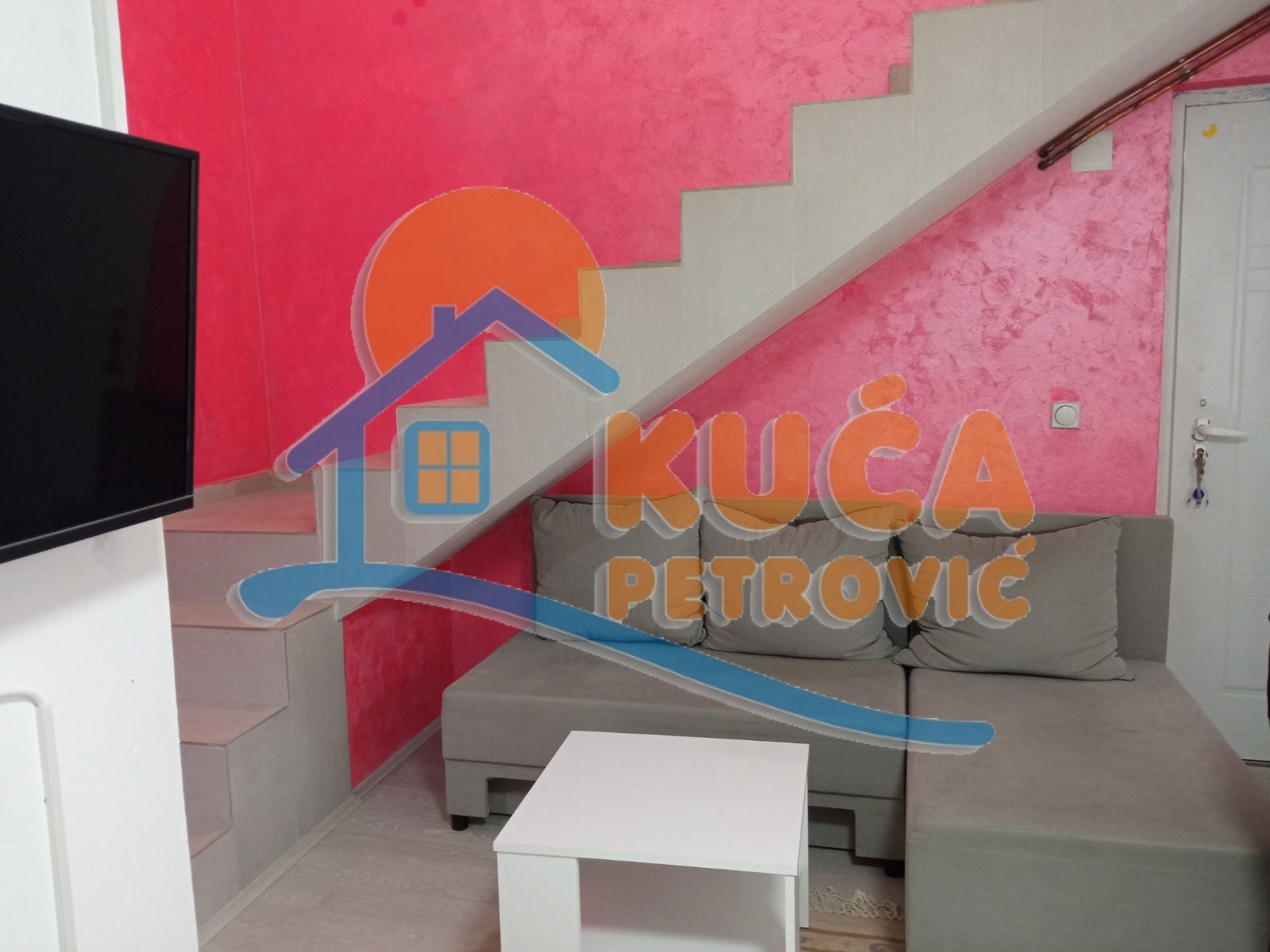 Izdaje se jednosoban stan u Durlanu, 40m2! - Durlan - 40.00m² - 200€