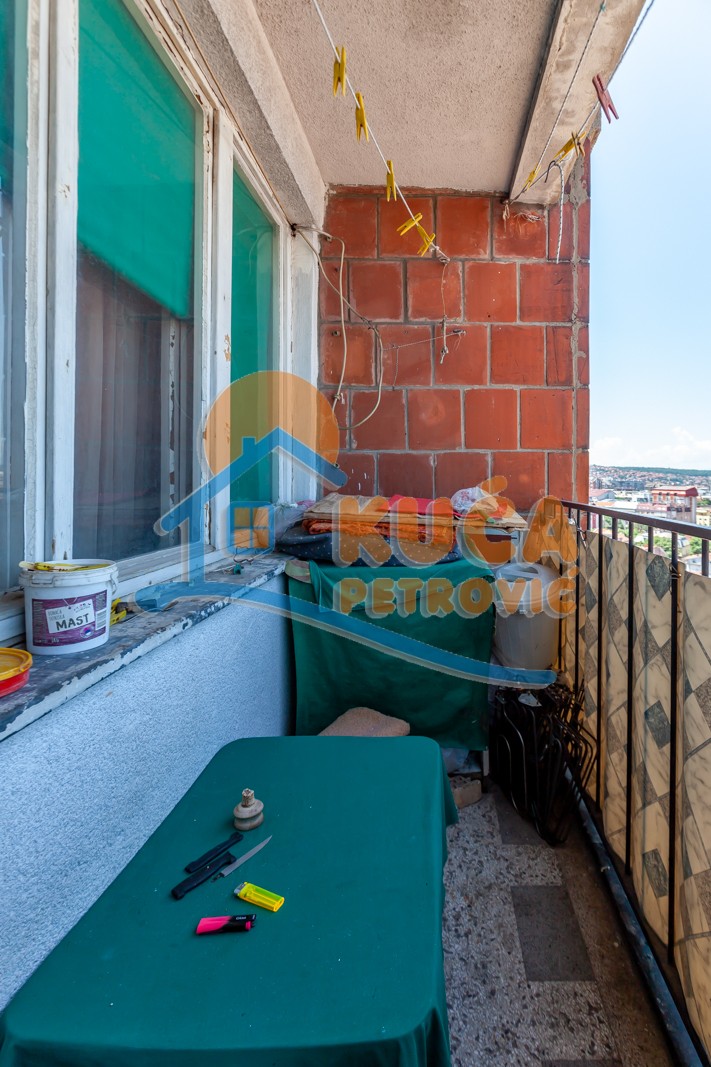Dvoiposoban stan Centar 59m², 12 sprat — slika 15