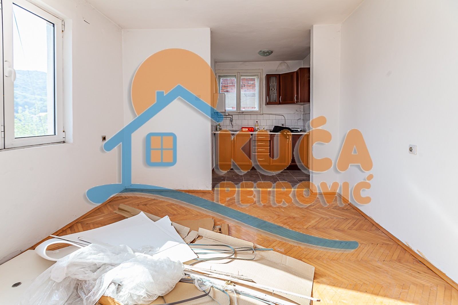 Troiposoban stan Ćele kula 80m², 2 sprat — slika 9