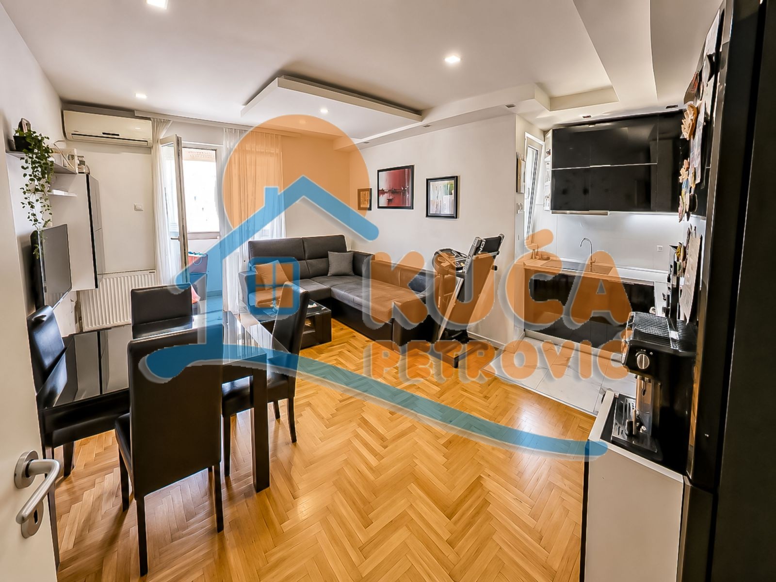 Dvoiposoban  stan, Pantelej, III sprat, lift, 58 m2 - Pantelej(Niš) - 58.00m² - 120.000€
