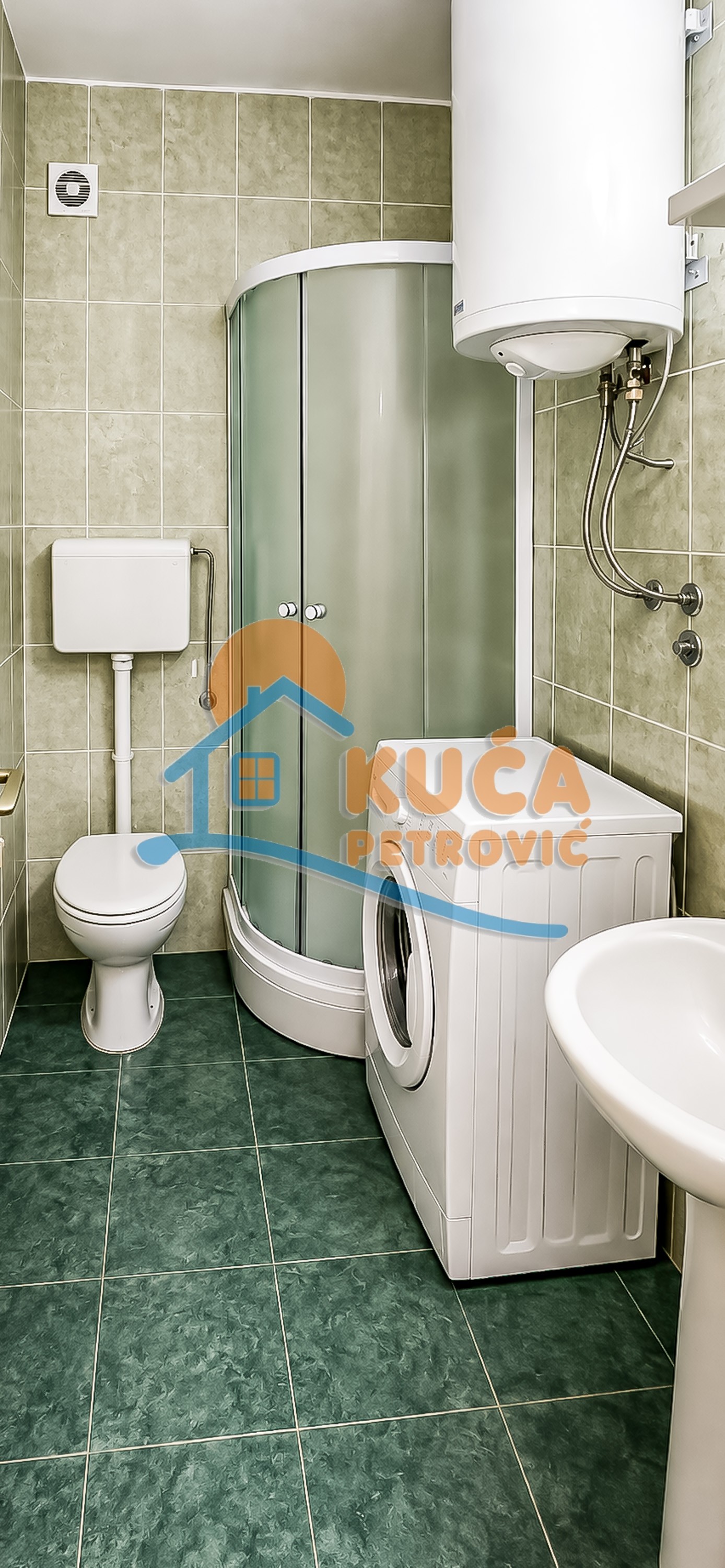 Dvosoban stan Centar 47m², 7 sprat — slika 11