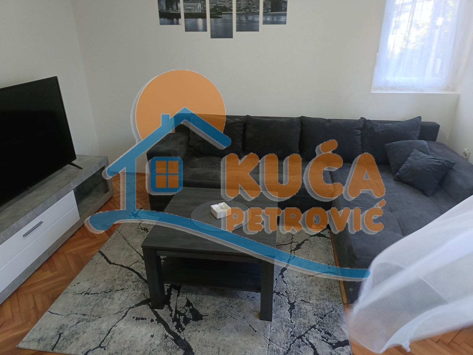 Izdaje se stan u Čalijama! - Čalije - 40.00m² - 280€